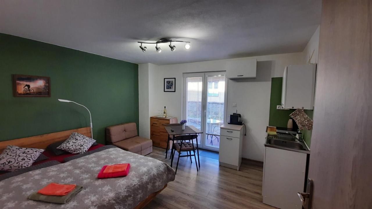 Bike Apartments 1 Hodruša Dış mekan fotoğraf